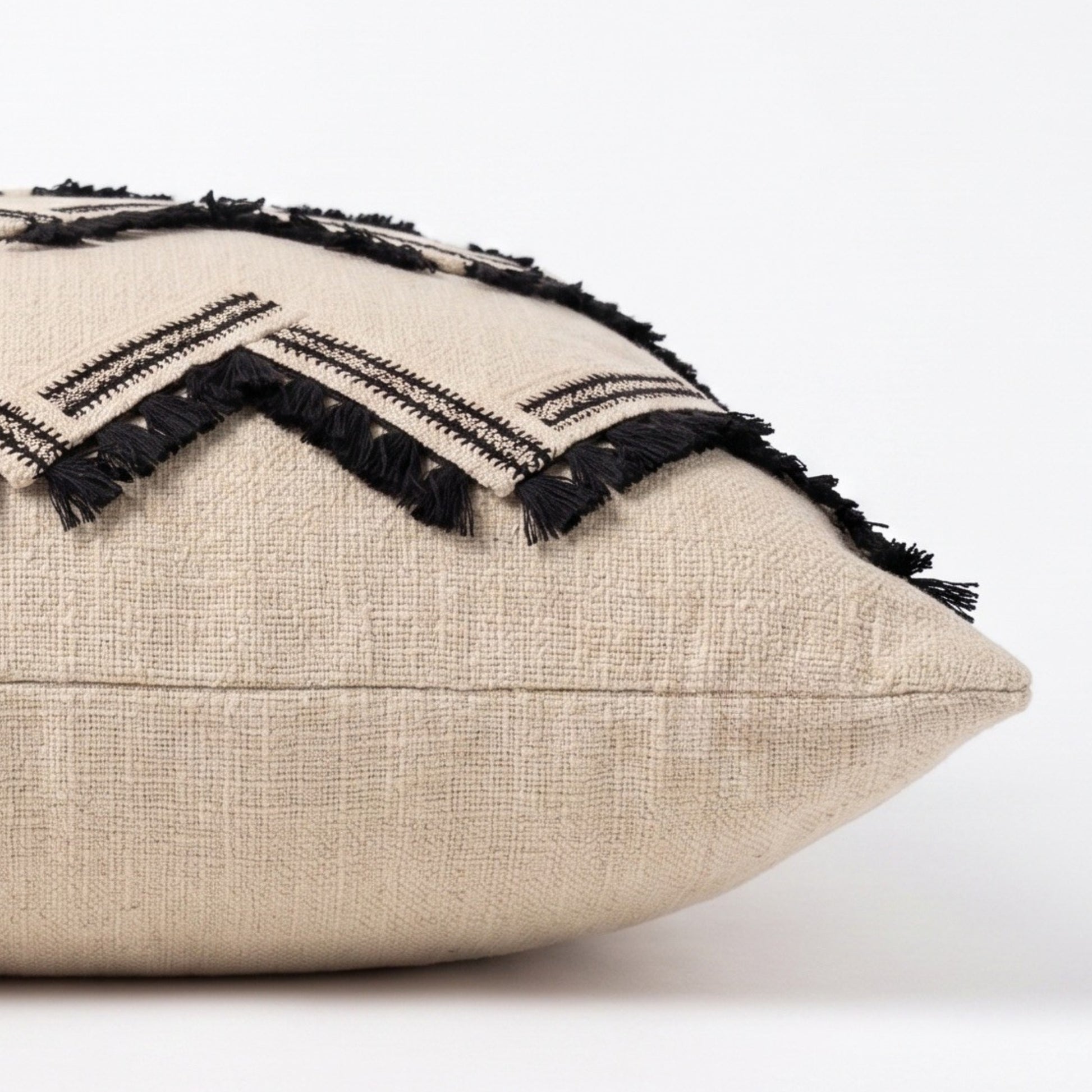 Textured decorative pillow for modern sofa styling